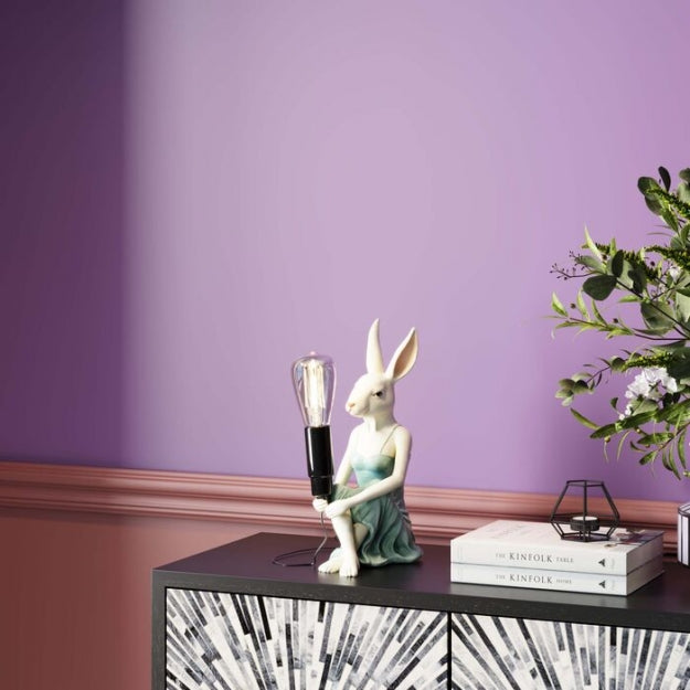 Настольная лампа Девочка Кролик 21 см